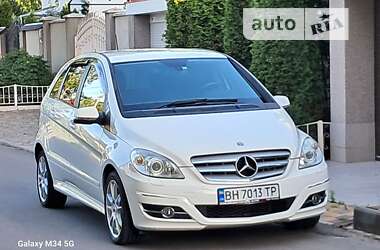 Хэтчбек Mercedes-Benz B-Class 2011 в Одессе