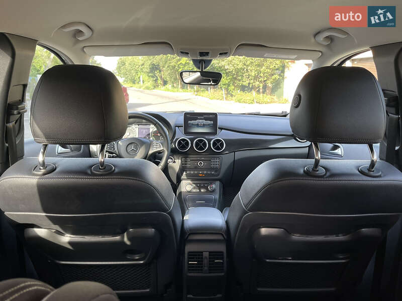 Хэтчбек Mercedes-Benz B-Class 2016 в Киеве фото 12 Хэтчбек Mercedes-Benz B-Class 2016 в Киеве