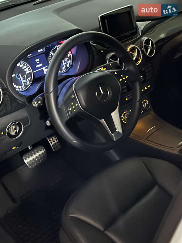 Хетчбек Mercedes-Benz B-Class 2013 в Києві