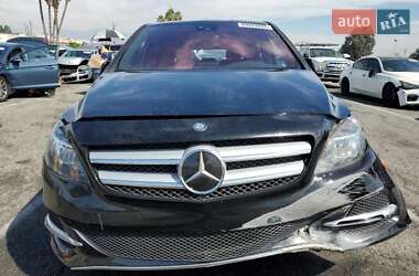 Хэтчбек Mercedes-Benz B-Class 2015 в Киеве