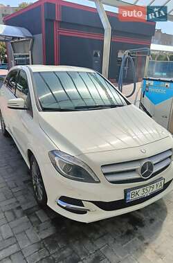 Хэтчбек Mercedes-Benz B-Class 2016 в Ровно