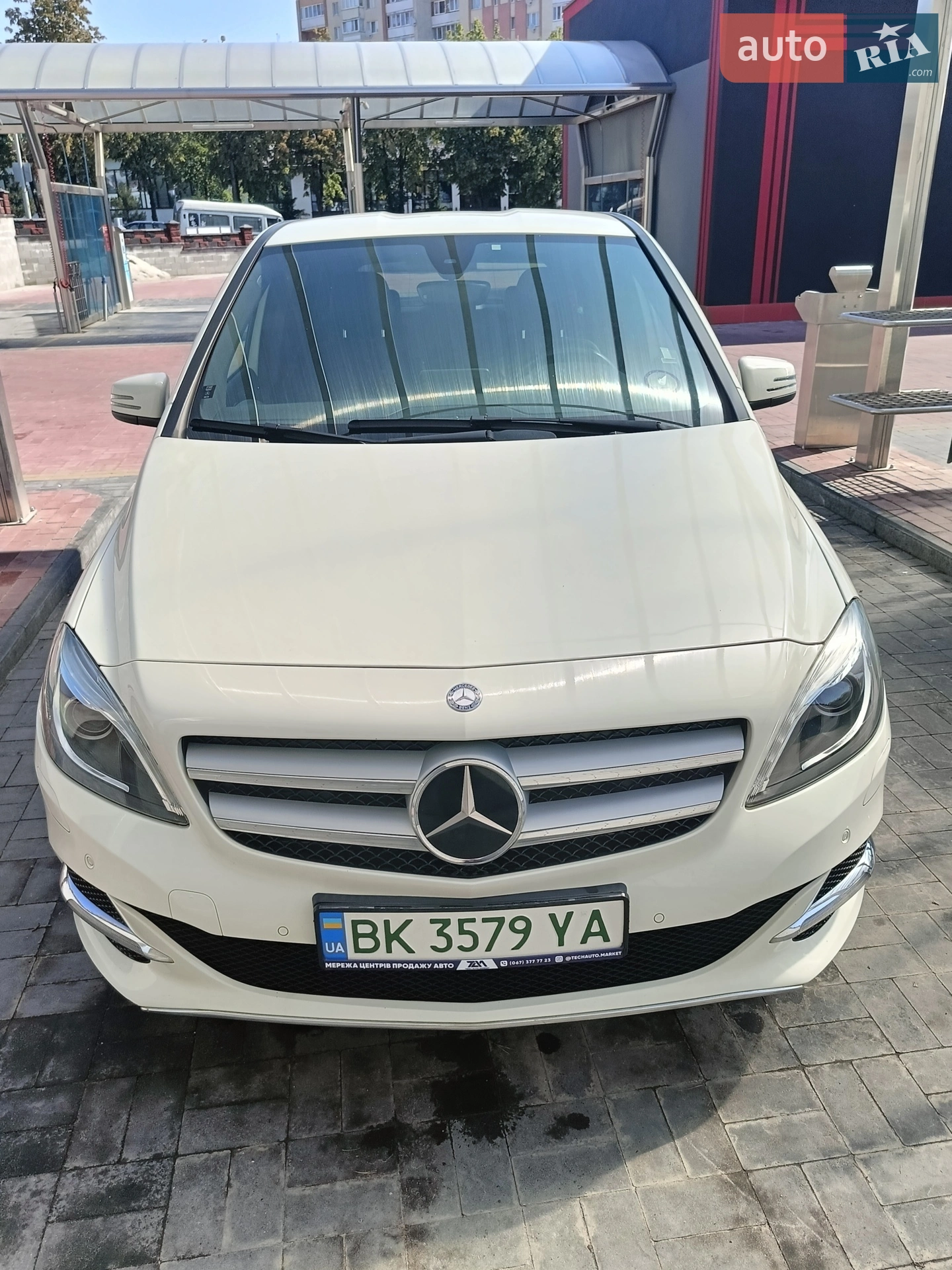 Mercedes-Benz B-Class 2016 VIN WDD2428901J011339 фото оголошення 4 з 23