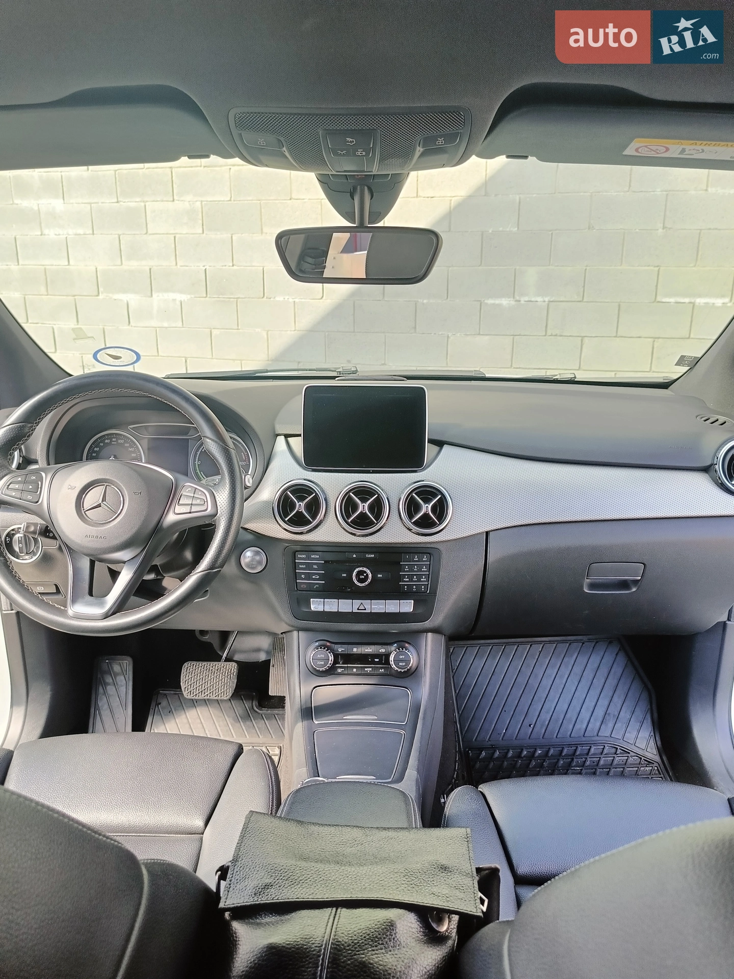 Mercedes-Benz B-Class 2016 VIN WDD2428901J011339 фото оголошення 15 з 23
