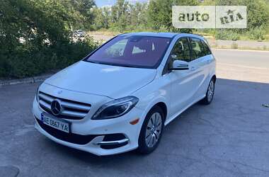 Хетчбек Mercedes-Benz B-Class 2016 в Дніпрі