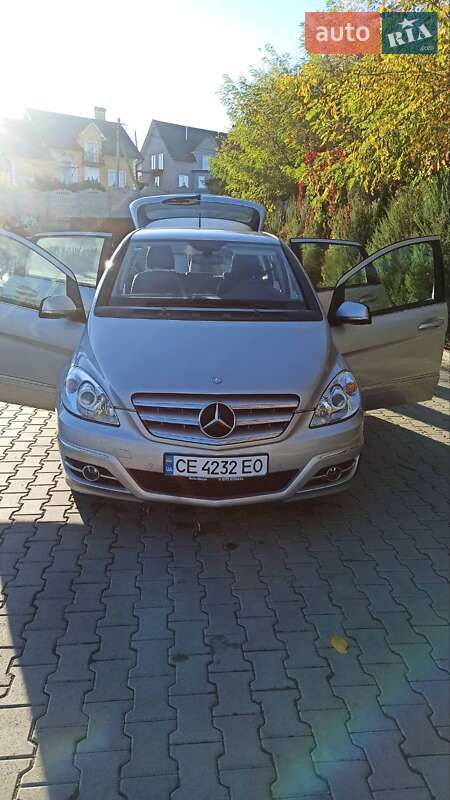 Хэтчбек Mercedes-Benz B-Class 2010 в Кицмани