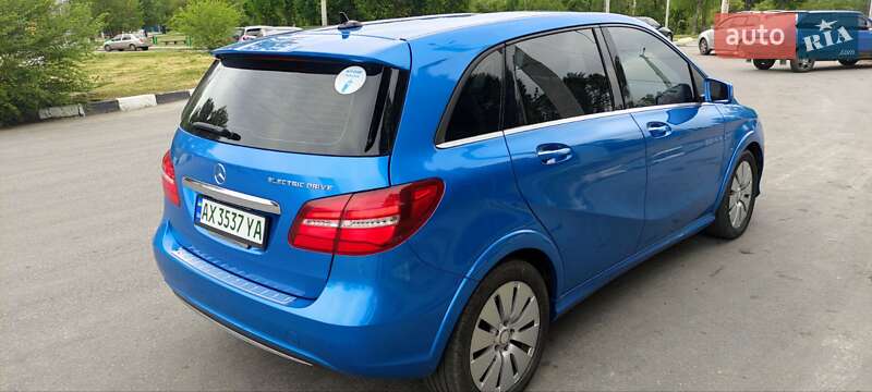 Хэтчбек Mercedes-Benz B-Class 2015 в Харькове