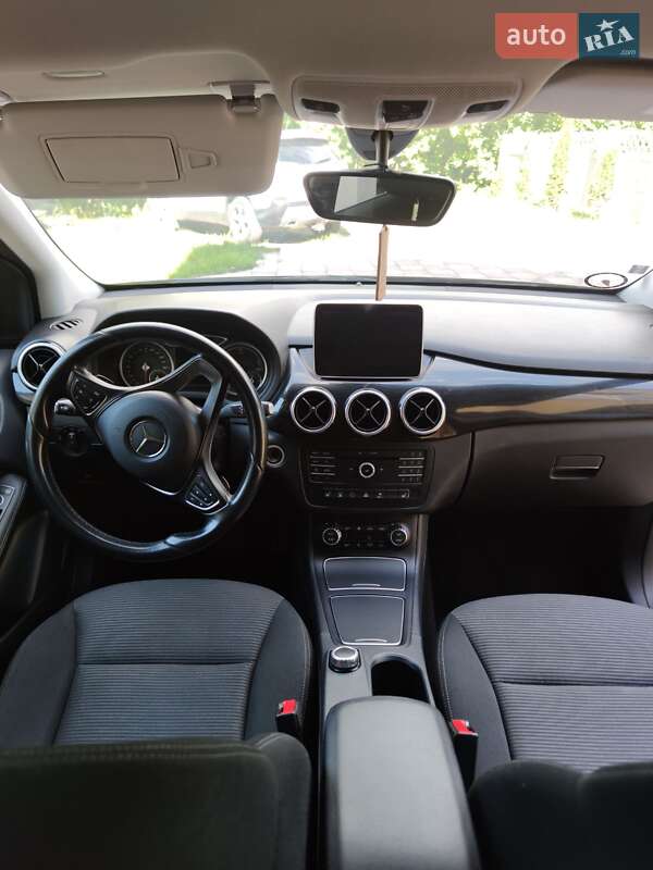 Хетчбек Mercedes-Benz B-Class 2015 в Луцьку фото 9 Хетчбек Mercedes-Benz B-Class 2015 в Луцьку