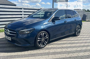 Хэтчбек Mercedes-Benz B-Class 2019 в Киеве