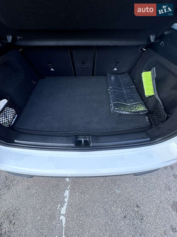 Хэтчбек Mercedes-Benz B-Class 2020 в Житомире