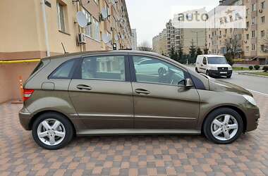 Хэтчбек Mercedes-Benz B-Class 2009 в Киеве