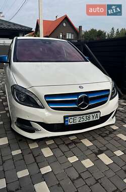 Хэтчбек Mercedes-Benz B-Class 2015 в 