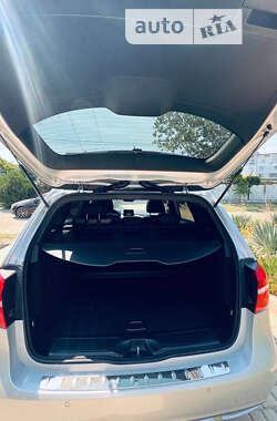 Хэтчбек Mercedes-Benz B-Class 2015 в 