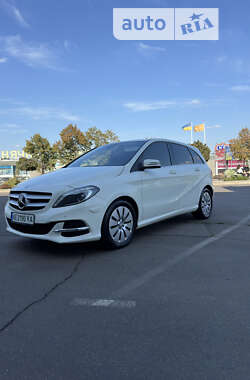 Хэтчбек Mercedes-Benz B-Class 2015 в Кривом Роге