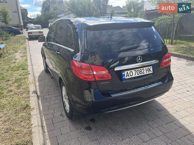Хэтчбек Mercedes-Benz B-Class 2014 в Ужгороде