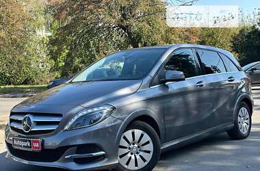 Хетчбек Mercedes-Benz B-Class 2016 в Вінниці