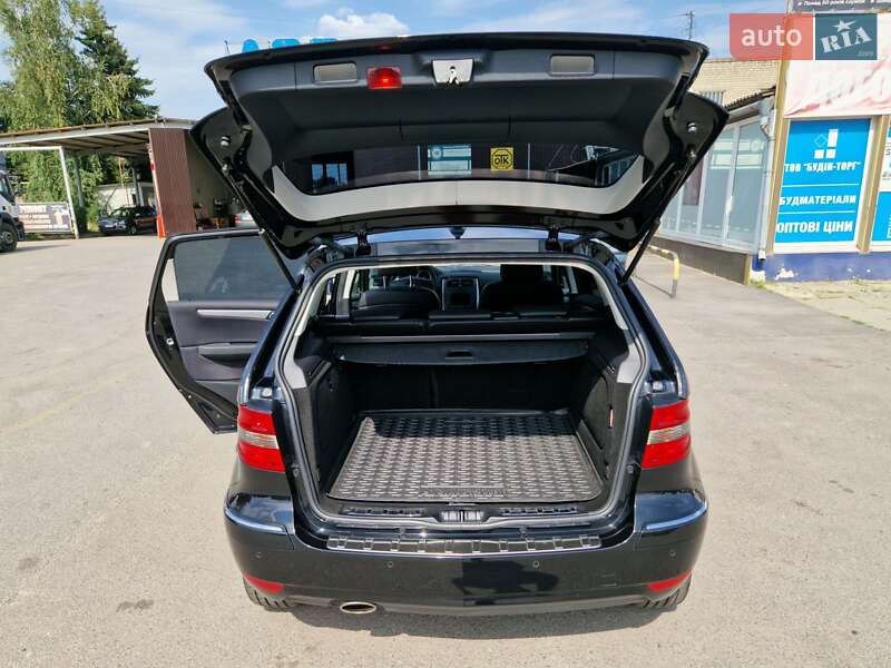 Хэтчбек Mercedes-Benz B-Class 2010 в Днепре