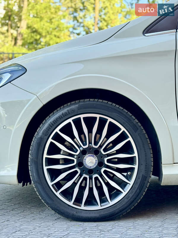 Хэтчбек Mercedes-Benz B-Class 2016 в Львове