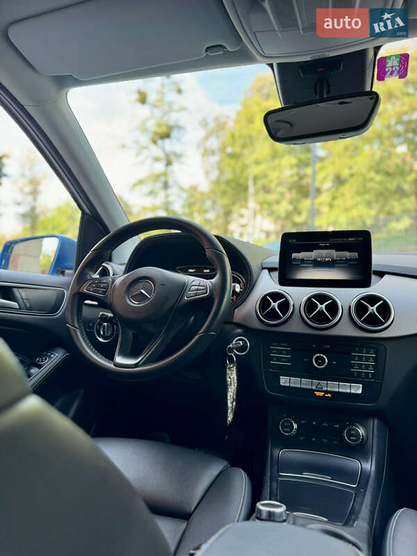 Хэтчбек Mercedes-Benz B-Class 2016 в Львове