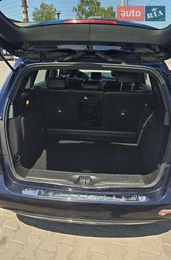 Хэтчбек Mercedes-Benz B-Class 2016 в 