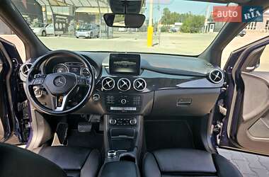 Хэтчбек Mercedes-Benz B-Class 2016 в 
