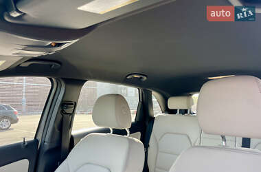 Хэтчбек Mercedes-Benz B-Class 2016 в 