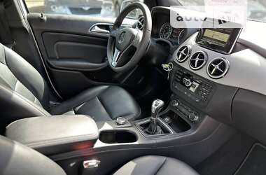 Хэтчбек Mercedes-Benz B-Class 2012 в Кривом Роге