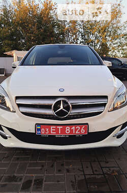 Хэтчбек Mercedes-Benz B-Class 2016 в 