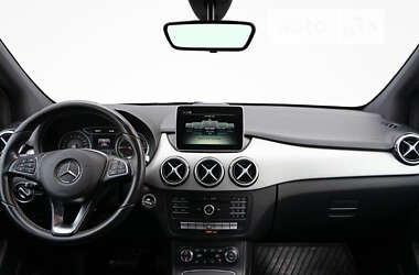 Хэтчбек Mercedes-Benz B-Class 2016 в 