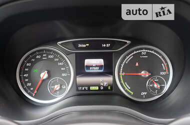 Хэтчбек Mercedes-Benz B-Class 2016 в 