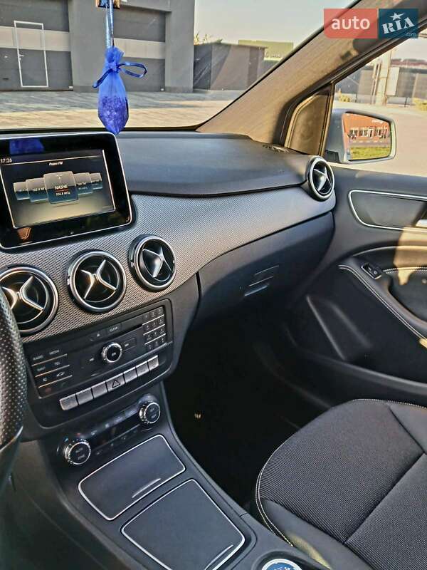 Хэтчбек Mercedes-Benz B-Class 2014 в Луцке