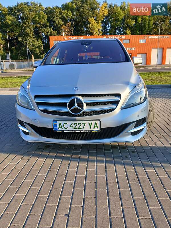 Хэтчбек Mercedes-Benz B-Class 2014 в Луцке