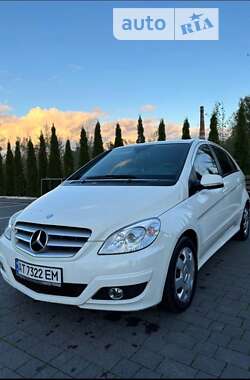 Хэтчбек Mercedes-Benz B-Class 2009 в Надворной