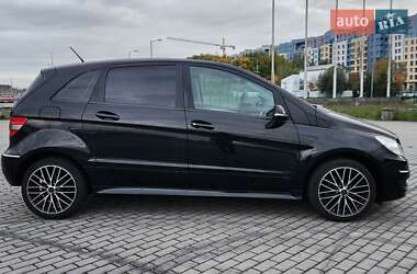 Хэтчбек Mercedes-Benz B-Class 2010 в Львове