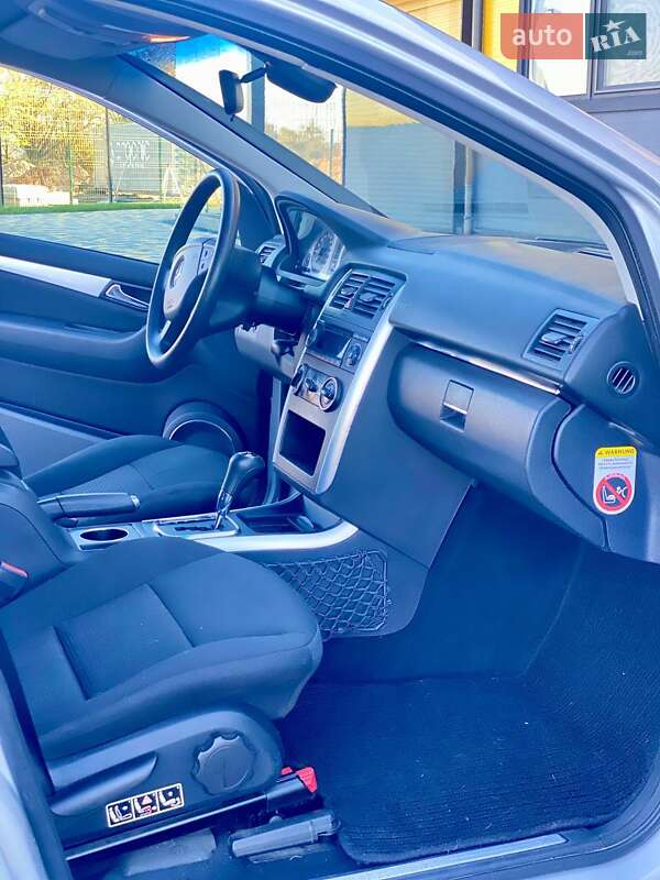 Хэтчбек Mercedes-Benz B-Class 2006 в Киеве
