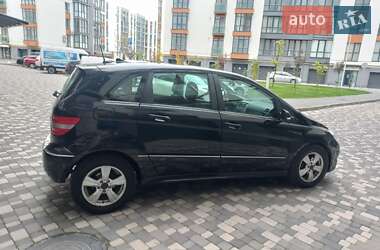 Хэтчбек Mercedes-Benz B-Class 2009 в Ивано-Франковске