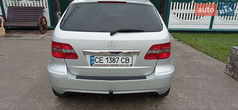 Хэтчбек Mercedes-Benz B-Class 2011 в Новоселице