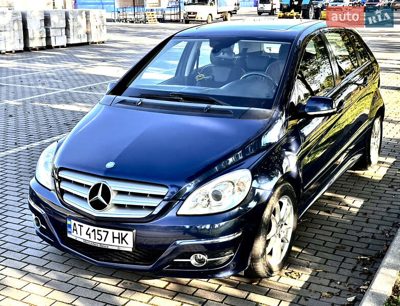 Хетчбек Mercedes-Benz B-Class 2008 в Івано-Франківську