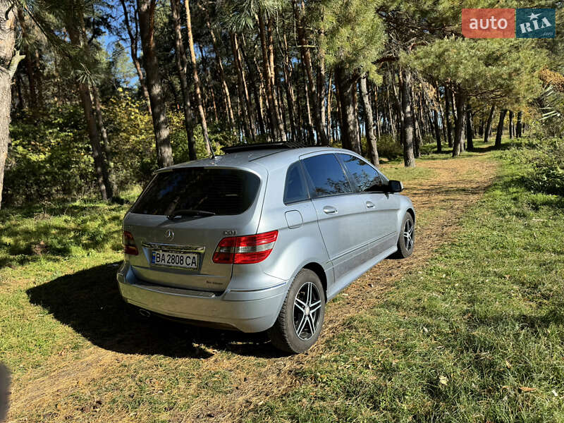 Хэтчбек Mercedes-Benz B-Class 2008 в Гайвороне