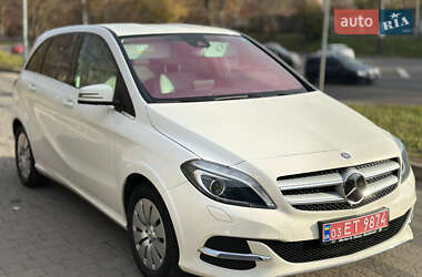 Хэтчбек Mercedes-Benz B-Class 2015 в Львове