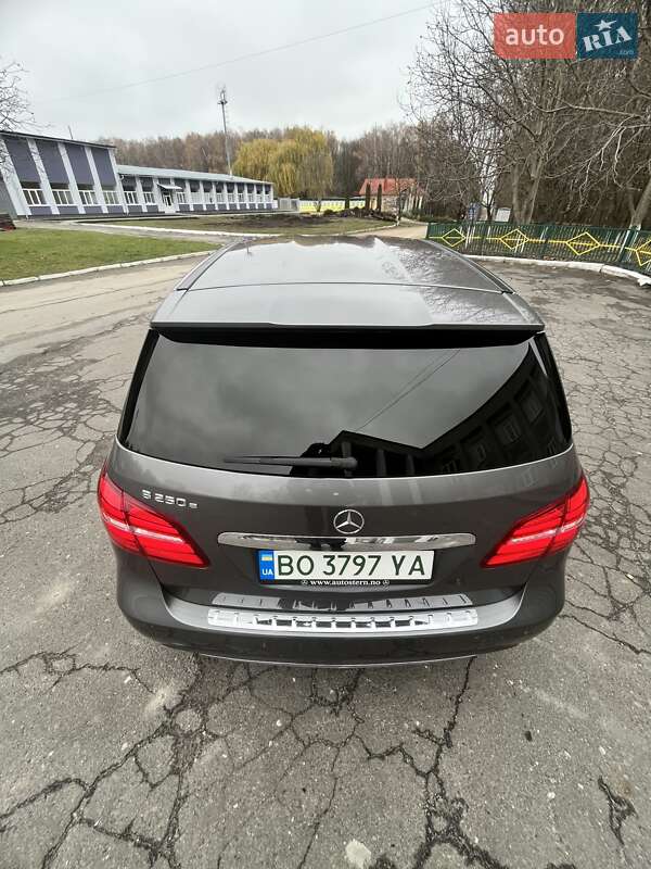 Хэтчбек Mercedes-Benz B-Class 2016 в Тернополе