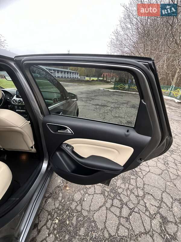 Хэтчбек Mercedes-Benz B-Class 2016 в Тернополе