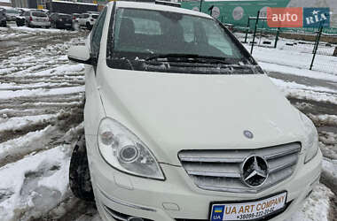 Хэтчбек Mercedes-Benz B-Class 2011 в Киеве