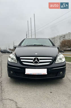 Хэтчбек Mercedes-Benz B-Class 2007 в 