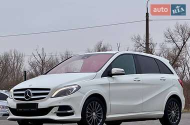 Хэтчбек Mercedes-Benz B-Class 2015 в Запорожье