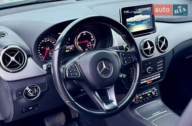 Хэтчбек Mercedes-Benz B-Class 2015 в Запорожье