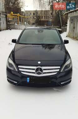Хэтчбек Mercedes-Benz B-Class 2013 в Киеве