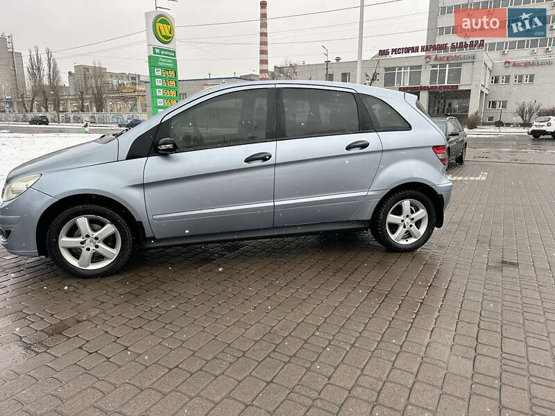 Хетчбек Mercedes-Benz B-Class 2006 в Києві фото 21 Хетчбек Mercedes-Benz B-Class 2006 в Києві