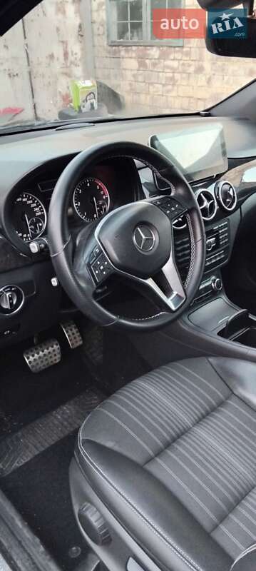 Хэтчбек Mercedes-Benz B-Class 2013 в Черновцах