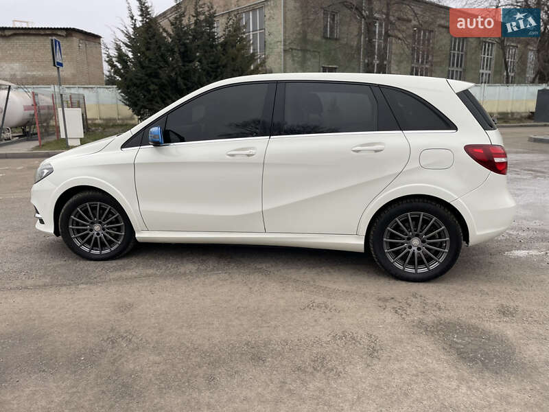 Хетчбек Mercedes-Benz B-Class 2015 в Рівному фото 4 Хетчбек Mercedes-Benz B-Class 2015 в Рівному