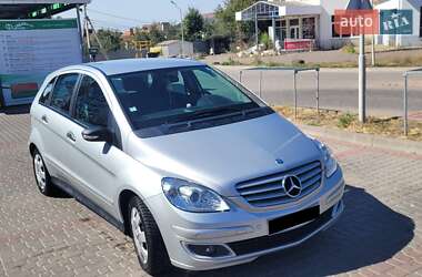 Хэтчбек Mercedes-Benz B-Class 2007 в 
